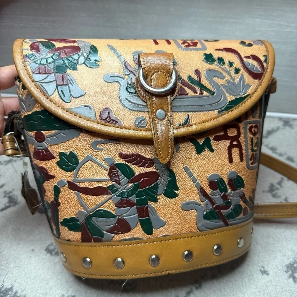 VTG PRINCESS Egyptian Hieroglyphics Tooled Leather Bucket Bag